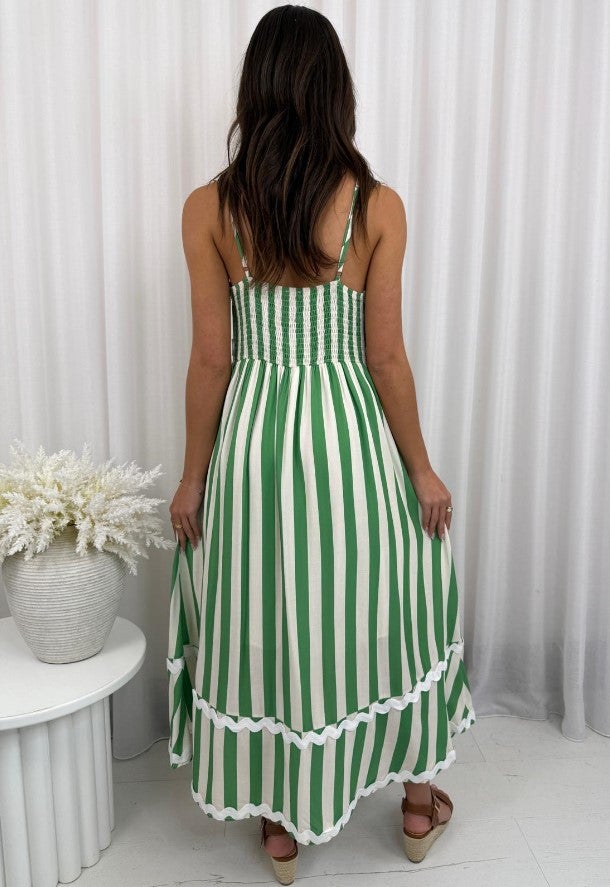 Miracle Fashion | Mamma Mia Miracle Fashion | Mamma Mia